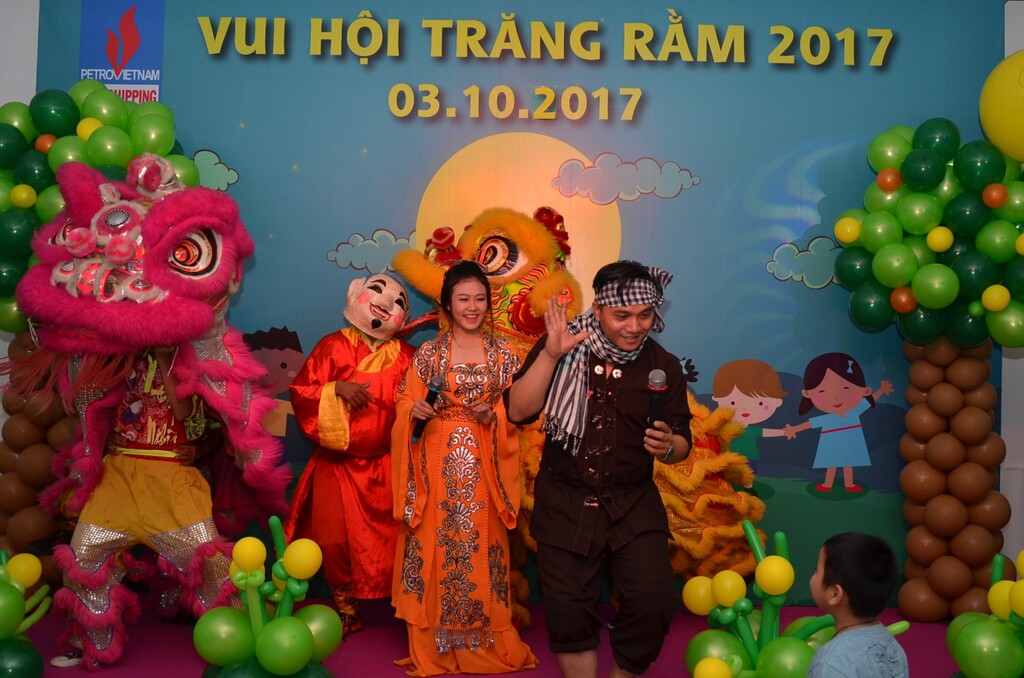 Đêm hội trăng Rằm 2017.